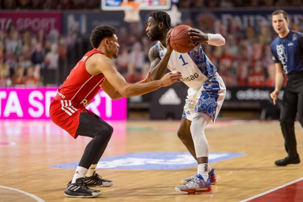 东契奇在其 东契奇在其