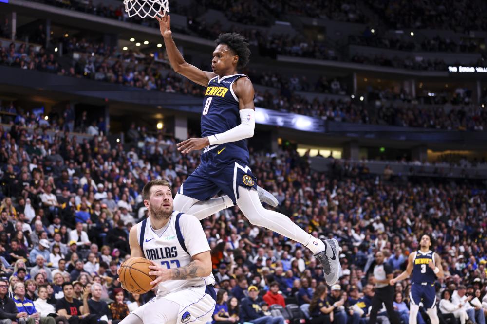 典一脚至今 典一脚至今